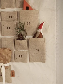 Adventskalender Pine van katoen en jute