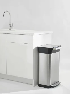 Afvalbak Titan met geïntegreerde afvalpers, 30 L