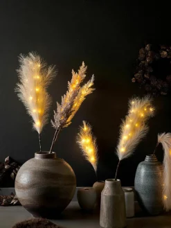 Batterij-aangedreven LED-veren Fluffy met timerfunctie