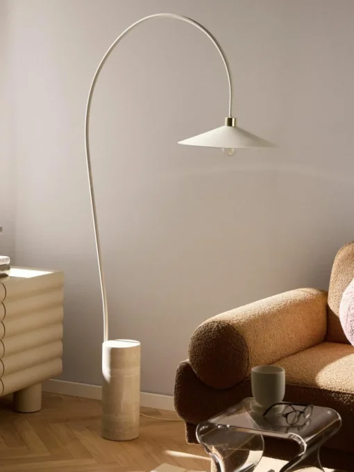 Booglamp Cora met travertijn voet