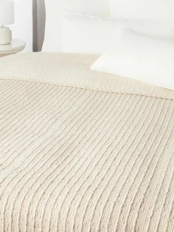 Bouclé bedsprei Thomassin