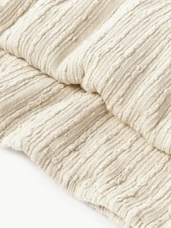 Bouclé bedsprei Thomassin