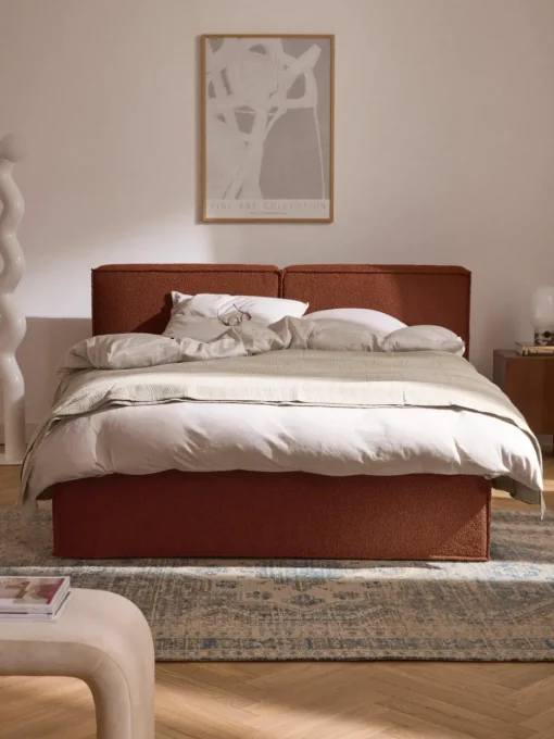 Bouclé boxspring bed Lennon