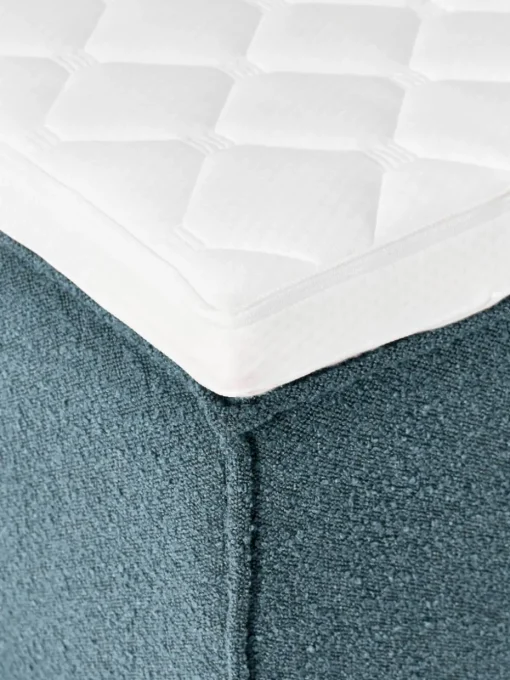 Bouclé boxspring bed Lennon