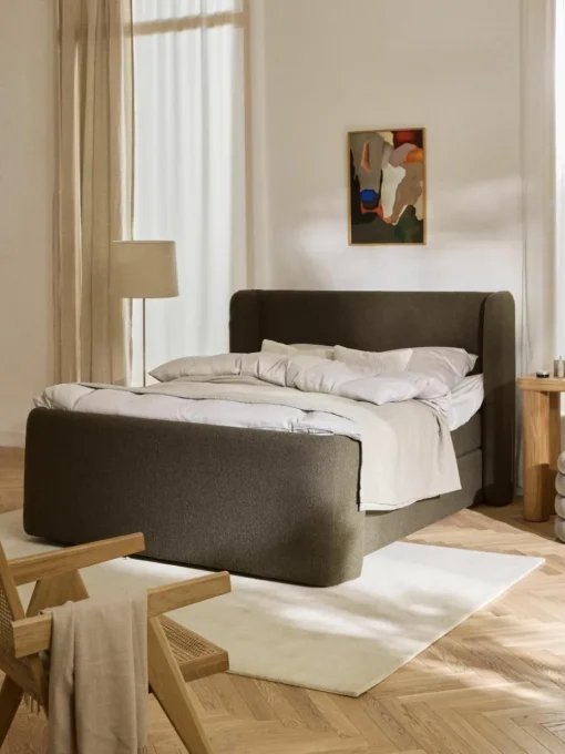 Bouclé boxspring bed Perla met opbergruimte
