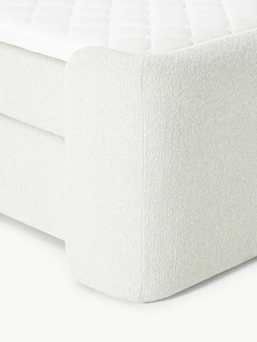 Bouclé boxspring bed Perla
