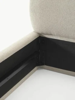 Bouclé gestoffeerd bed Alba met afgeronde hoeken