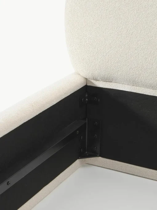 Bouclé gestoffeerd bed Alba met afgeronde hoeken