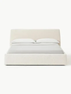 Bouclé gestoffeerd bed Cloud
