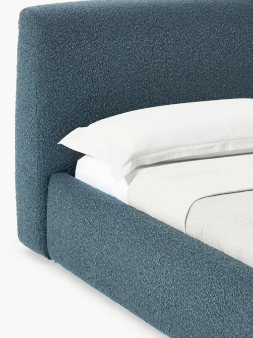 Bouclé gestoffeerd bed Cloud met opbergruimte