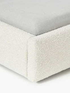 Bouclé gestoffeerd bed Cloud