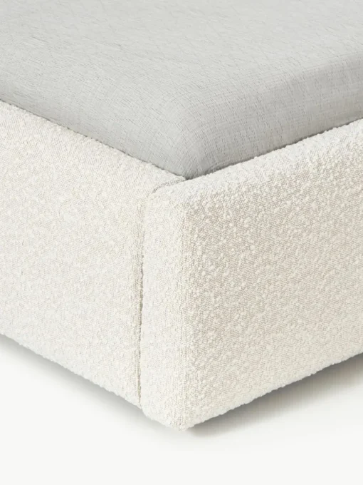 Bouclé gestoffeerd bed Cloud met opbergruimte