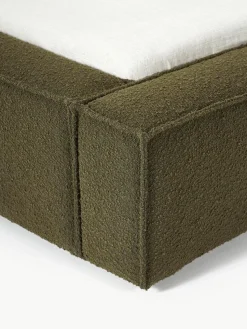 Bouclé gestoffeerd bed Lennon