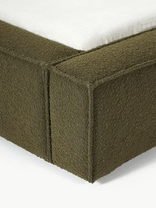 Bouclé gestoffeerd bed Lennon