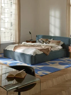 Bouclé gestoffeerd bed Lennon