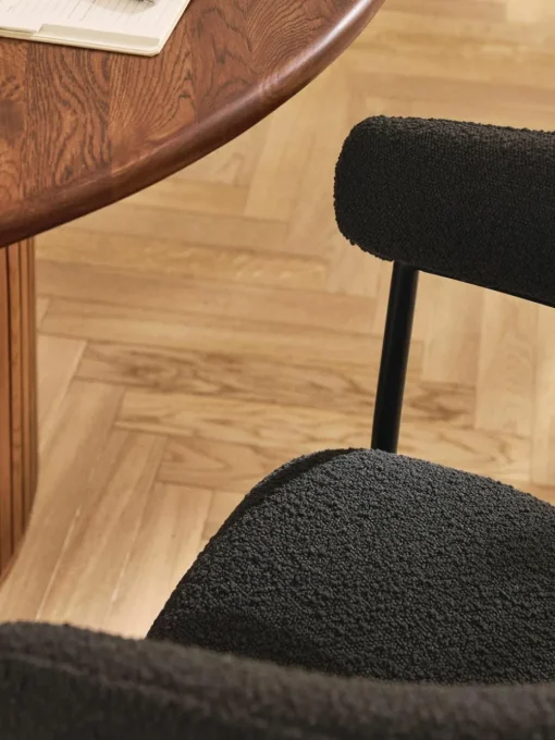 Bouclé gestoffeerde stoelen Thiago, 2 stuks