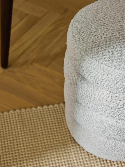 Bouclé poef Alto met opbergruimte