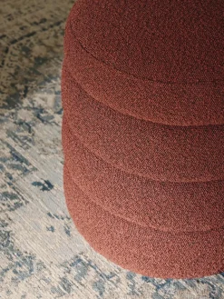 Bouclé poef Alto met opbergruimte