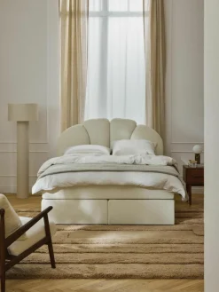 Boxspring bed Romia