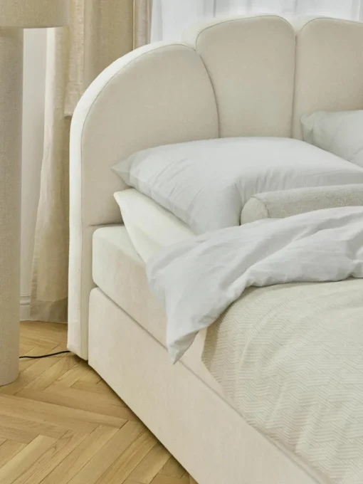 Boxspring bed Romia