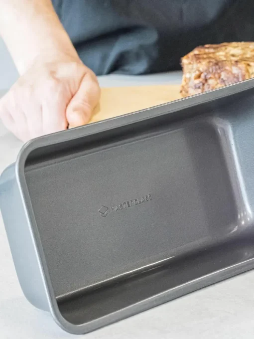 Broodvorm MasterClass met antiaanbaklaag, in verschillende groottes