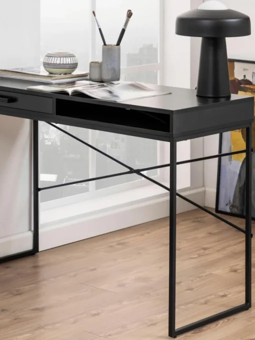 Bureau Seaford met lades