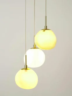 Cluster hanglamp Josie van opaalglas