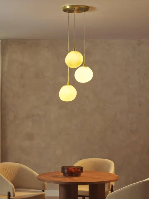 Cluster hanglamp Josie van opaalglas