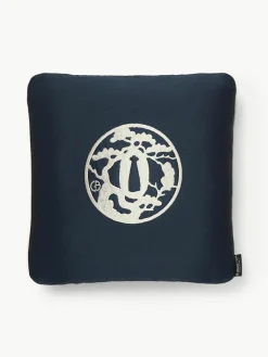 Decoratief kussen Japan met Giorgio Armani logo