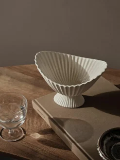 Decoratieve schaal Fountain van keramiek, B 19 cm