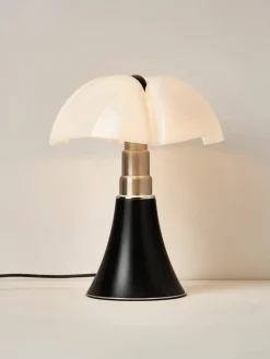 Dimbare LED tafellamp Pipistrello