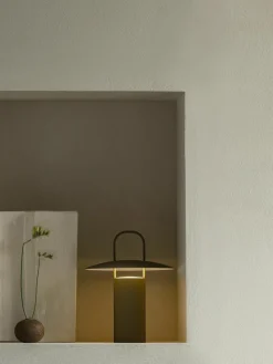 Dimbare LED tafellamp Ray met USB-aansluiting