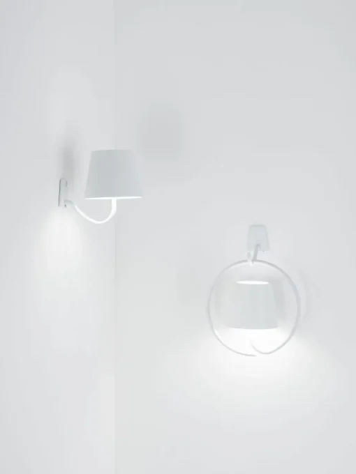 Dimbare LED wandlamp Poldina