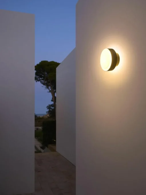 Dimbare outdoor LED wandlamp Plaff-On!, mondgeblazen