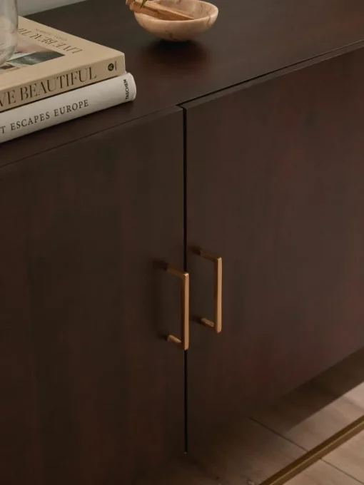 Dressoir Lyle van mangohout