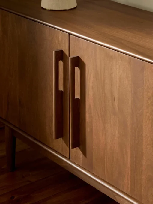 Dressoir Paul van mangohout