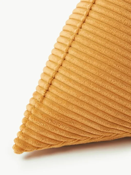 Driehoekige corduroy kussen Kylen