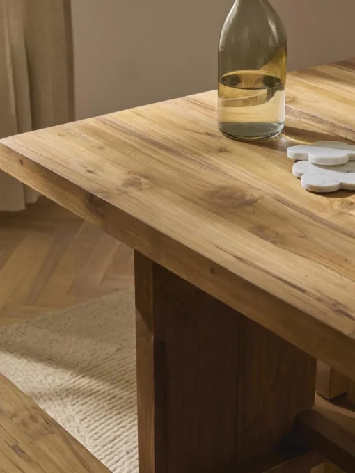 Eettafel Hugo van teakhout, in verschillende formaten