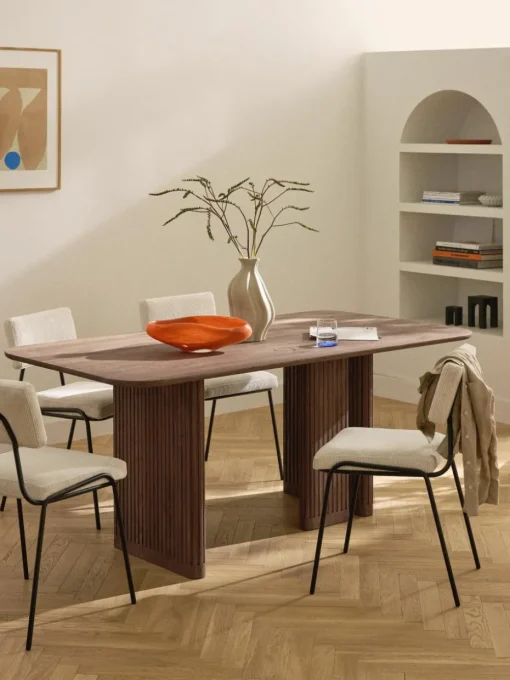 Eettafel Jolka van eikenhout, in verschillende formaten