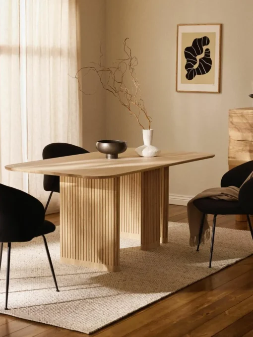 Eettafel Jolka van eikenhout, in verschillende formaten