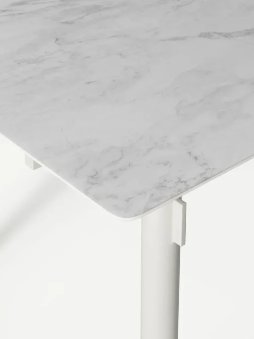 Eettafel Mavi, in verschillende formaten