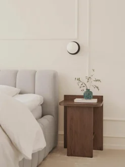 Eikenhouten bijzettafel Ismo