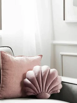 Fluwelen kussen Shell in schelp vorm