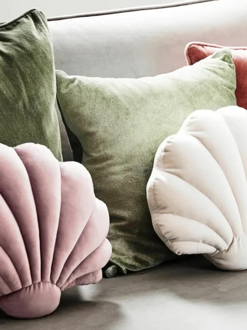 Fluwelen kussen Shell in schelp vorm