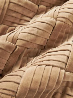 Fluwelen kussenhoes Sina met structuurpatroon