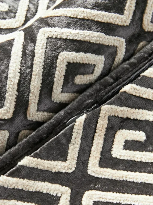 Fluwelen kussenhoes Solenne met chenille-borduurwerk