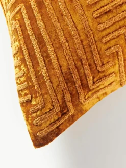 Fluwelen kussenhoes Stormi met chenille-borduurwerk
