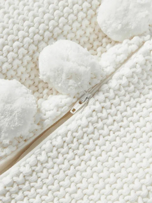 Gebreide kussenhoes Molly met pompoms