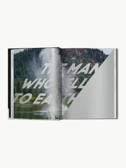 Geïllustreerd boek David Bowie. The Man Who Fell to Earth. 40th Ed.
