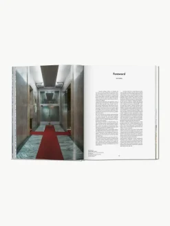 Geïllustreerd boek Entryways of Milan